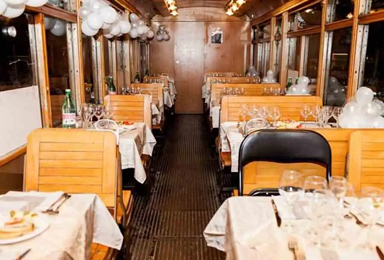 tram ristorante di roma